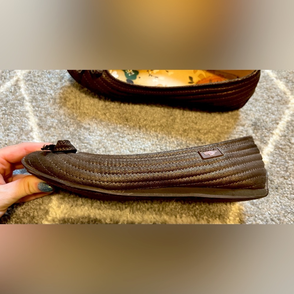 Metallic Brown Quilted Women's Flats with Bow Detail - Picture 5 of 6